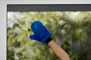 How to clean security screens